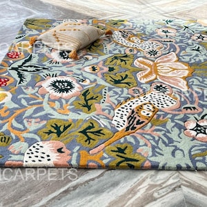 Animal Print Hand Tufted Wool Area Rug Bids Rug 100% Woolen Handmade Rug Gray and Green Carpet For Bedroom, Living Room and Dining Room