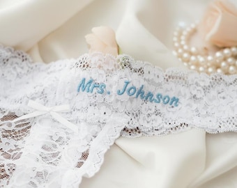 Perizoma da sposa in pizzo bianco personalizzato / Slip da sposa personalizzati, regalo di lingerie da sposa per la sposa, regalo di intimo in pizzo per addio al nubilato