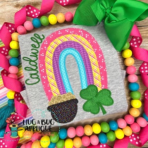 Regnbågsguldfärgad shamrock sicksacksöm applikationsdesign 5x7 6x10 8x8 8x12 9x9