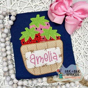 Basket of Strawberries Zig Zag Stitch Applique Design 5x7 6x10 8x8 8x12 9x9