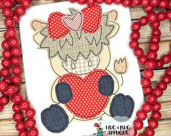 Highland Cow Bow Holding Heart Bean Stitch Applique Design 5x7 6x10 8x8 8x12 9x9