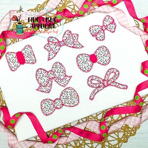 Rosett med applikationsdesign med sicksacksöm 5 cm, 6 cm, 7,5 cm, 8 cm, 8 cm, 10 cm