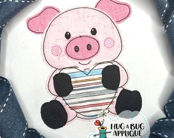 Pig Holding Heart Bean Stitch Applique Design 5x7 6x10 8x8 8x12 9x9