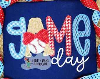 Diseño de aplique con lazo de béisbol para día de partido con puntada en zigzag. Tamaños: 5x7, 6x10, 8x8, 8x12, 9x9.
