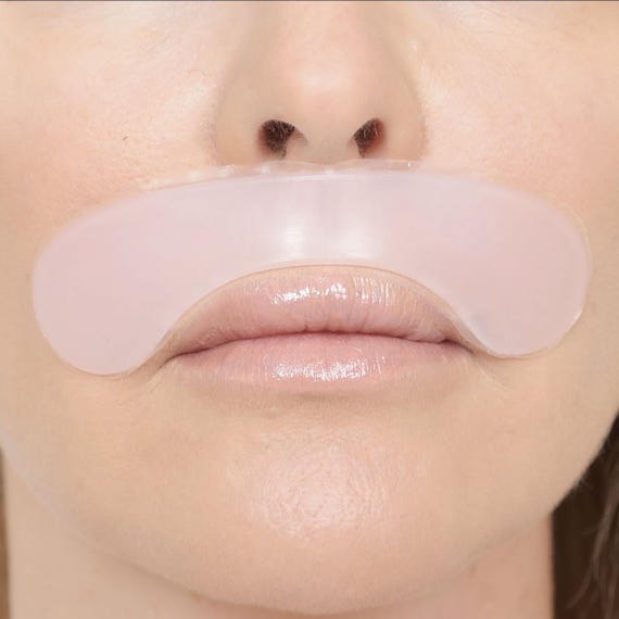 Lip and Smile Line Wrinkle Remover Pad, Face Fine Line Eraser, Silicone Gel Pads for Skincare, Sun Damage Repair