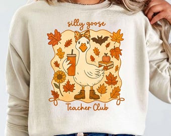 Nauczycielka z Gęsią w Gęsiej PNG SVG | Zabawny projekt koszulki dla nauczyciela na Halloween | Clipart z Gęsią w Kwiatach | Sublimacja na Powrót do Szkoły
