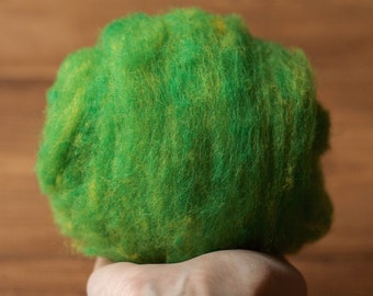 Wool Batting, Needle Felting Wool in Willow Moss Green, Batts, Wet Felting, Spinning, Dyed Felting Wool, Kiwi, Lime, Fiber Art Supplies