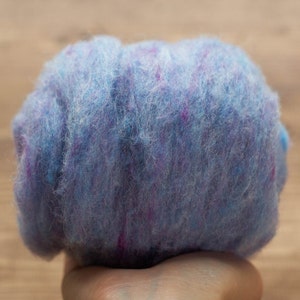 Cornflower Blue Needle Felting Wool, Wool Batting, Batts, Wet Felting, Spinning, Dyed Felting Wool, Light Blue, Fiber Art Supplies