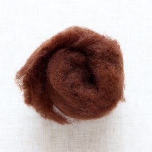 Bark Brown Carded Maori Wool Batting for Needle Felting and Wet Felting - 1 oz.