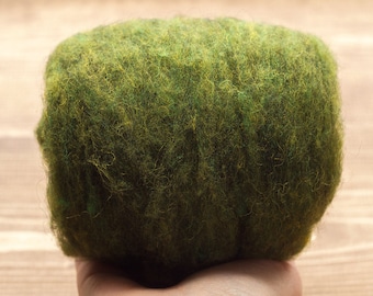 Needle Felting Wool Batting, Moss Green, Wet Felting, Wool Batts, Fleece, Weaving, Spinning, Dyed Wool, Fairy Garden, Fiber Art Supplies