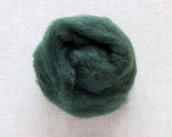 Fir Green Carded Maori Wool Batting for Needle Felting and Wet Felting - 1 oz.