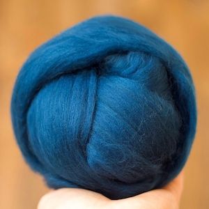 Merino Wool Roving in Twilight Blue, Combed Tops, Needle Felting, Wet Felting, Nuno Felting, Weaving, Arm Knitting, Chunky Yarn - 1 oz.