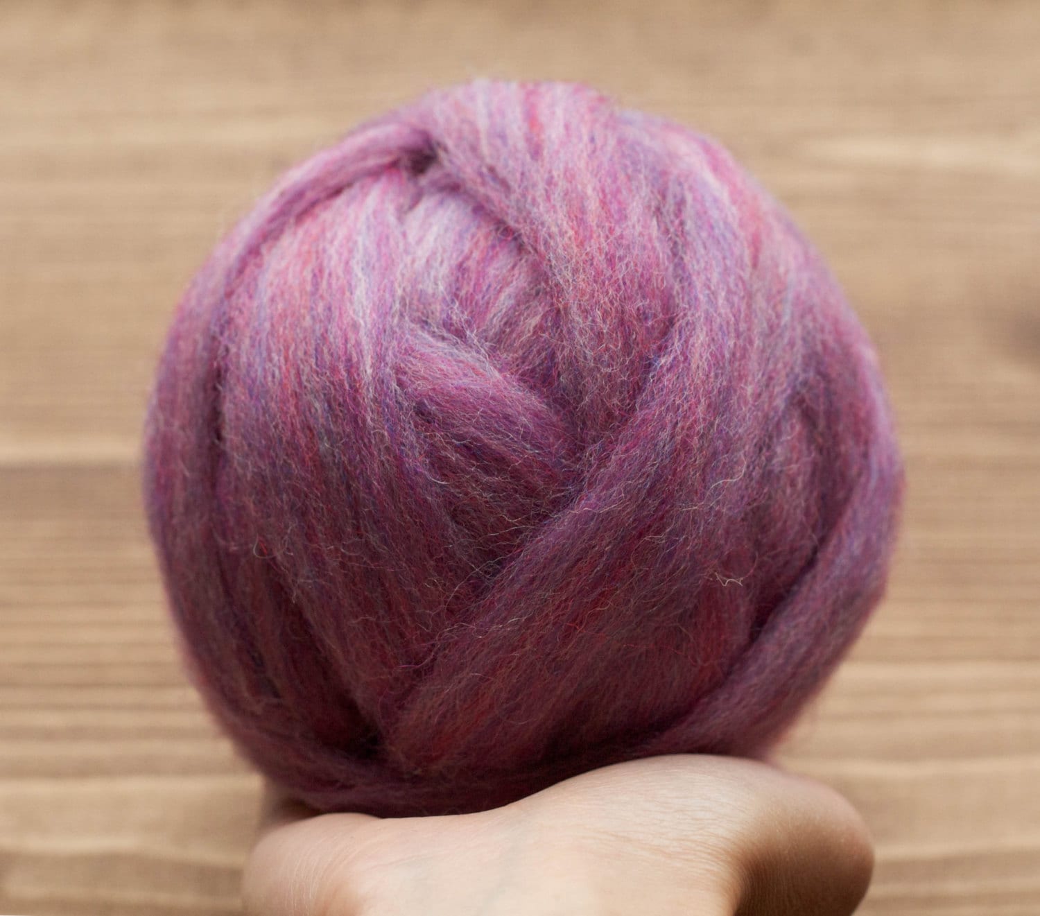 Aster Wool Roving for Needle Felting, Wet Felting, Spinning, Weaving - 1 oz.