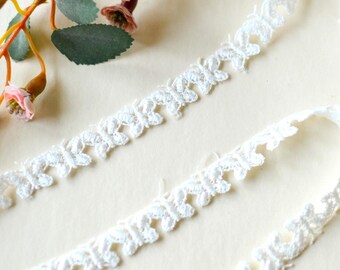 Heirloom Flutter Lace – White Butterfly Lace Trim by the Yard, Delicate Vintage Lace for Sewing, Quilting, Bridal Projects
