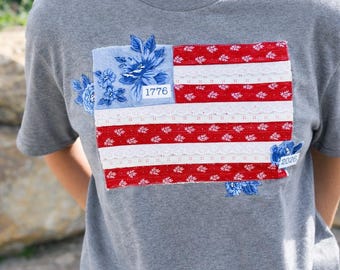 Patchwork T-shirt Amerikaanse vlag bloemen kant VS T-shirt cropped top patriottische outfit vintage quiltstijl 1776 2026 jubileum