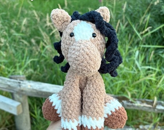 Maple the Horse Crochet Pattern