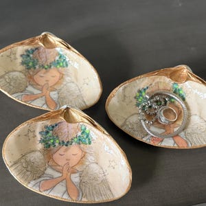 Clam shells, decoupage shell trinket, jewelry dish, beach coastal decor,