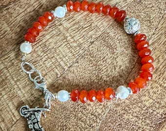 Carnelian, Fresh water Pearl Bracelet