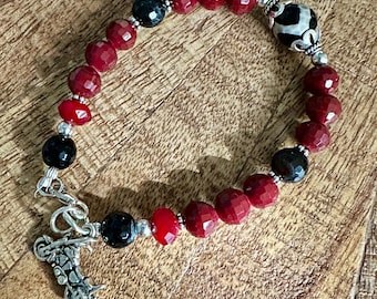 Onyx & Red glass Bracelet