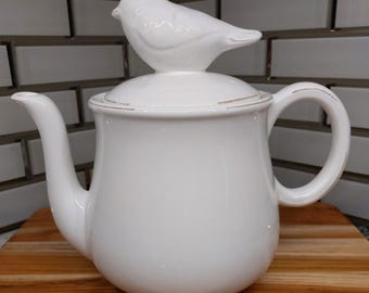 Teapot with Bird Stamped Bellini-Italy White with Distressed Goldish/Brown Trim