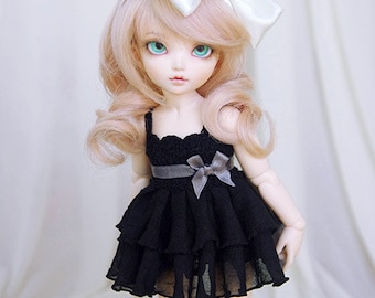 Ruffle dress for TINY bjd LittleFee