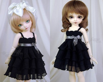 Black ruffle dress for TINY bjd LittleFee, Saintbloom, Do Dolls Dream Teacup Marionette
