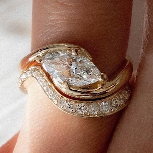 East West Marquise Cut Moissanite Diamond Engagement Wedding Ring Set 10k 14k 18k Gold Bridal Ring Set Promise Ring Anniversary Gift For Her