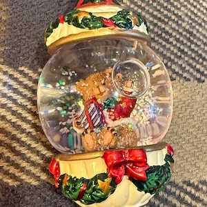 Vintage Kirkland Snowglobe - Etsy