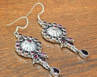Orecchini A Bottone In Argento Sterling 925 Fatti A Mano Con Granato Blu Sfaccettato - Gioielli Etnici Thailandesi