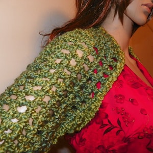 Cropped Bolero Shrug Silky Green Lightwight Hand Crochet Size Large