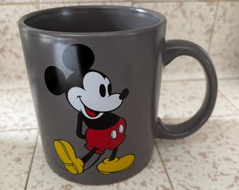 Disney Mickey Mouse Mug Cup New 20oz