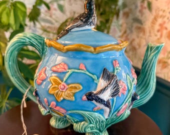 ペルー ヴィンテージ オレンジ色の鳥デザインティーポット Japanese Orange and Black Cat Teapot, Small Ceramic Kitsch