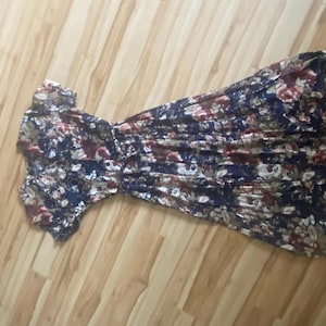 Vintage 1990s belted floral maxi dress 2 much CLTO