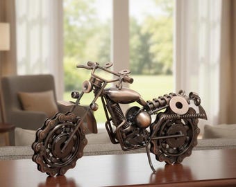 21cm Metal Vintage Motorcycle Model | Retro Iron Motorbike Figurine, Handmade Desk Ornament, Office Decor Gift, Collectible Bike Statue