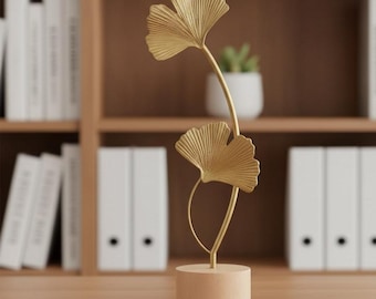 Golden Ginkgo Leaf Feather Metal Figurine – Elegant Handmade Desktop Ornament, Modern Home Decor Sculpture & Photo Prop