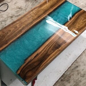Handmade Walnut Epoxy Resin River Table – Live Edge Wooden Dining Table, Blue Resin Coffee Table, Luxury Modern Furniture, Custom Epoxy Desk