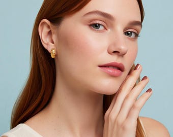 Orecchini Huggie in oro, orecchini regalo per donne, orecchini a cerchio in argento fatti a mano, cerchi testurizzati, regalo di nozze, regalo per lei