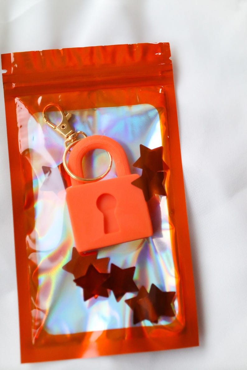 Lock Keychain- Showgirl Era Inspired 3D Printed Bag Charm, Mini and Large Size image 15