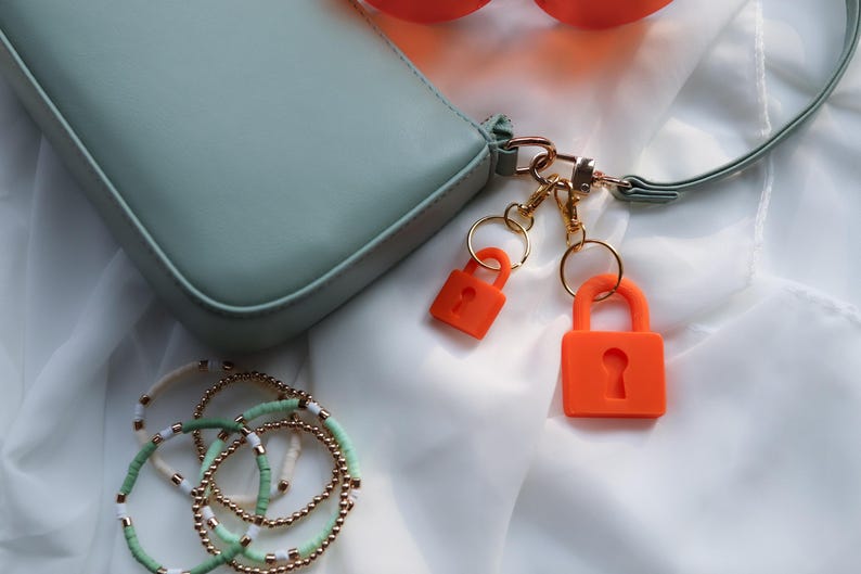 Lock Keychain- Showgirl Era Inspired 3D Printed Bag Charm, Mini and Large Size image 14