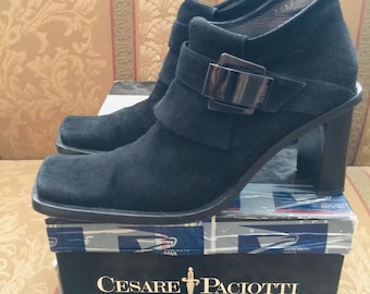 Cesare Paciotti Suède laarsjes 37,5 EU Past op VS 7,5-8