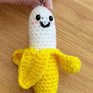 Gehäkelte Banane Schlüsselanhänger: Handgemachter Taschenanhänger