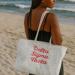 Delta Sigma Theta Floral Sorority Weekender Bag Greek Life Travel Tote Cute Floral Coquette Style Gift for College Girls Big Little Reveal
