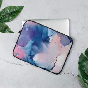 Laptop sleeve