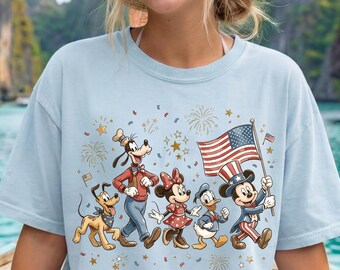 Koszulka Disney Mickey Minnie Friends, Patriotyczna koszulka z Disney Family Trip, Koszulka Mickey and Friends USA, Koszulka Minnie Mouse Fireworks Vacation