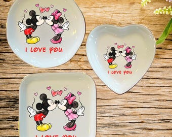 Mickey en Minnie-snuisterijschaal – I Love You-sieradenschaal – hart rond vierkant schaaltje – Disney-stijl decorcadeau paar