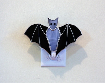 Stained Glass Black Bat Night Light