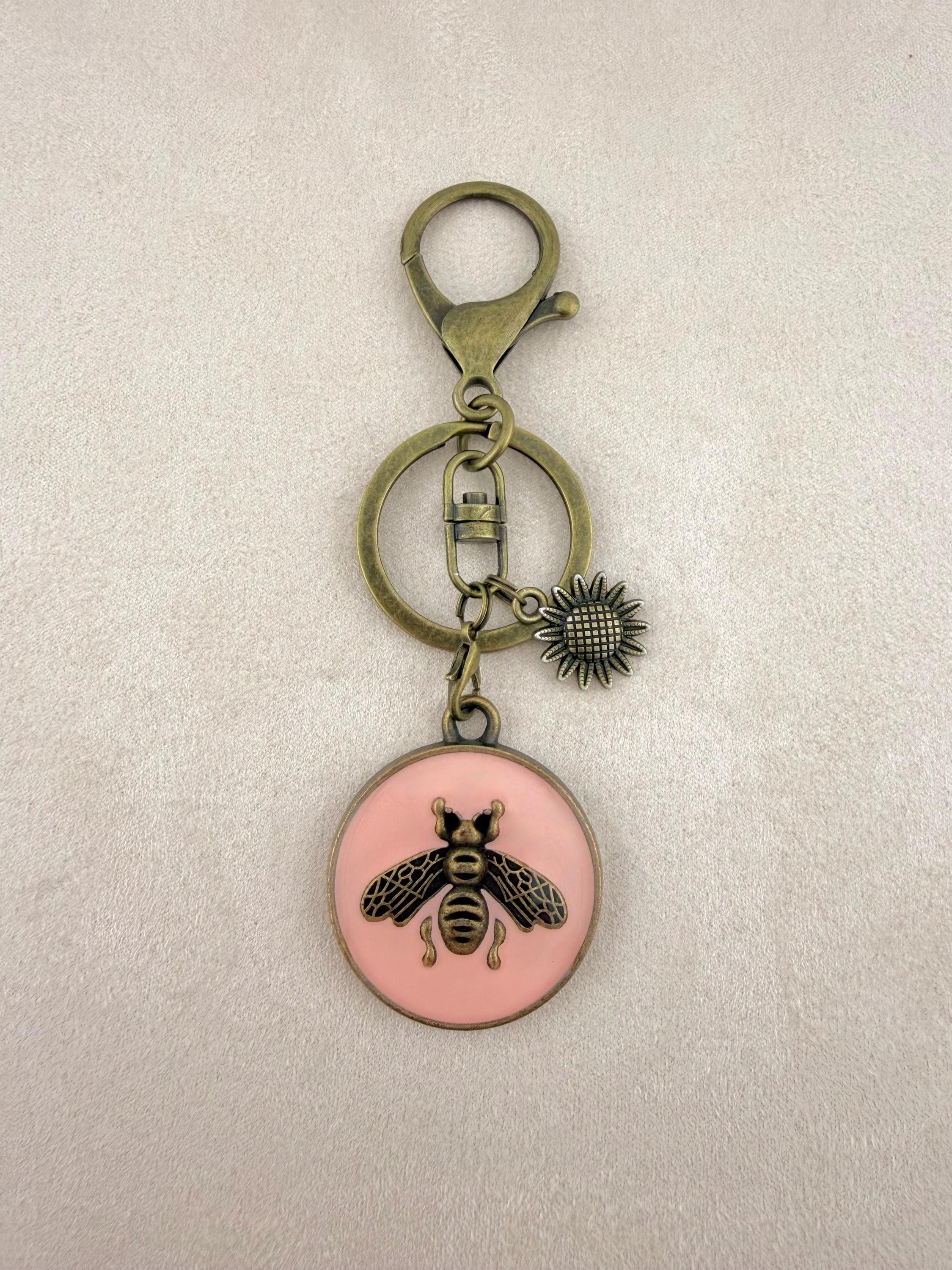 Vintage Gucci Bee Button - Etsy