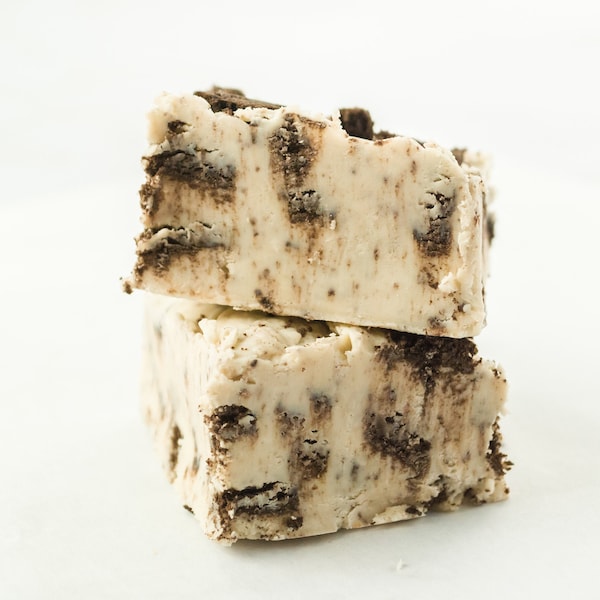 Real Fudge--Cookies and Cream—8 oz