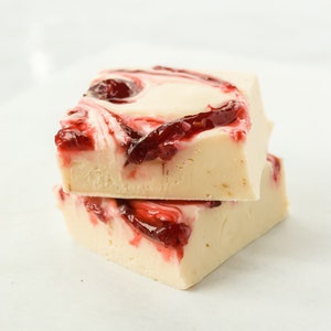 Raspberry Cheesecake Fudge--8 oz.