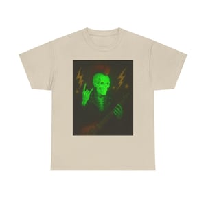 Glow-in-the-Dark Skeleton T-Shirt, Halloween T-Shirt, Edgy Grafik Shirt, Punk Rock Bekleidung, Unisex Top aus schwerer Baumwolle